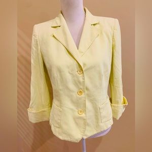 Women’s vintage Armani Collezioni Yellow Blazer Size 10.